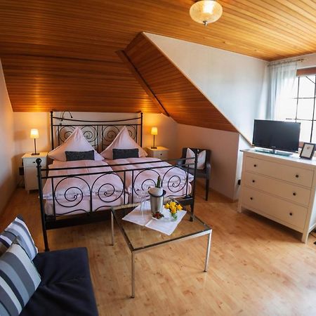 Gaestehaus Heidi Креф Экстерьер фото