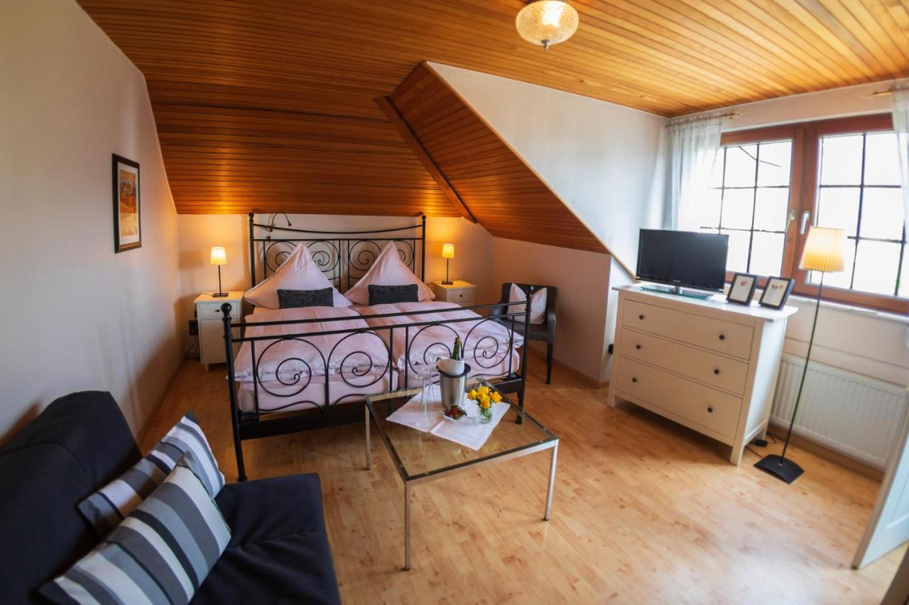 Gaestehaus Heidi Креф Экстерьер фото